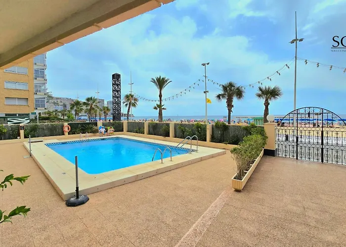 Apartamento Primera Línea De Playa- First Line Benidorm