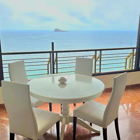 Primera Linea De Playa- First Line * Benidorm