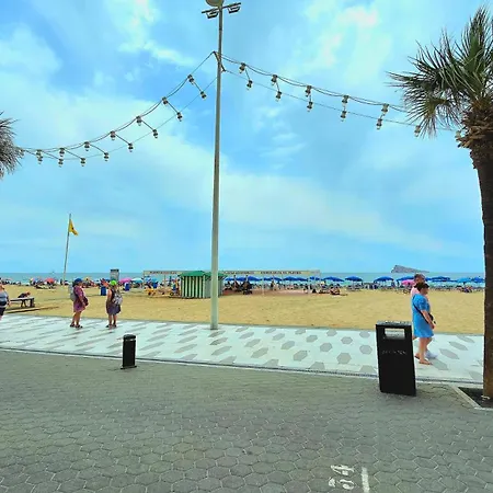 Primera Linea De Playa- First Line