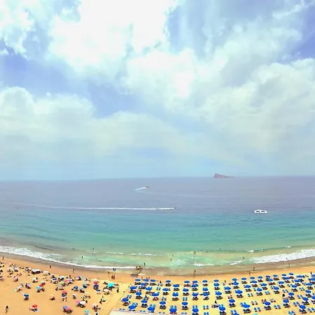 Primera Linea De Playa- First Line * Benidorm