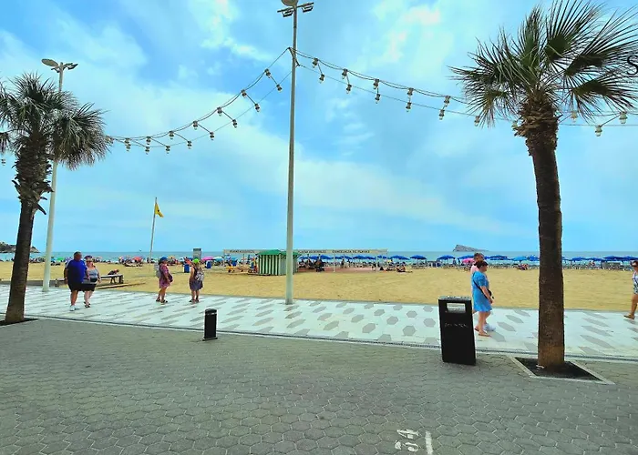 Primera Linea De Playa- First Line